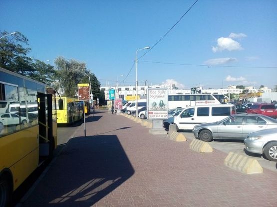 Фото рекламной плоскости по адресу пл Двірцева