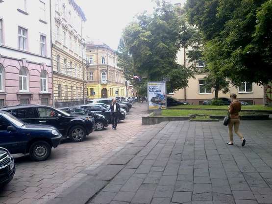 Фото рекламной плоскости по адресу пл Маланюка-Чайковскького ст.А