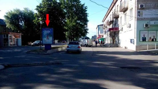 Фото рекламной плоскости по адресу ул. Полтавская, 127 (р-н гостинницы "Колос", "Приватбанк") (Б)