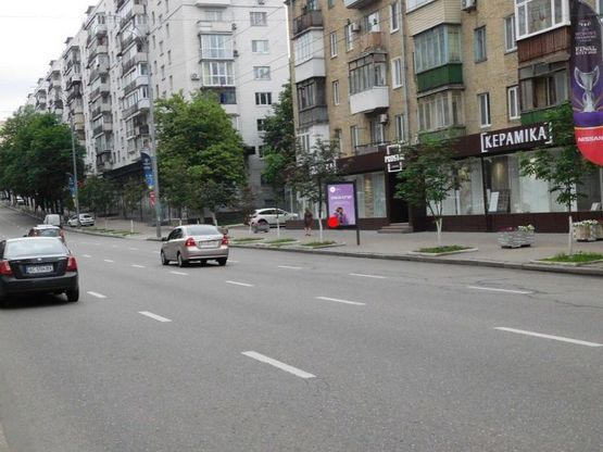 Фото рекламной плоскости по адресу Леси Украинки бул. 20