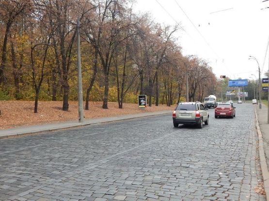 Фото рекламной плоскости по адресу Подольский спуск