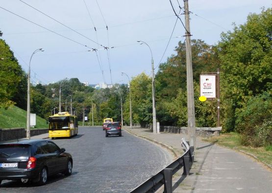 Фото рекламной плоскости по адресу Подольский спуск
