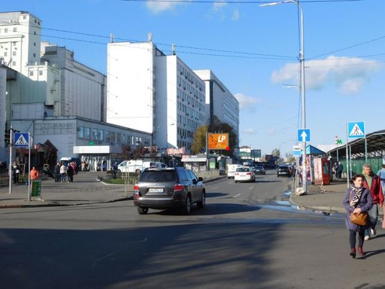 Фото рекламной плоскости по адресу Межигорская ул.83