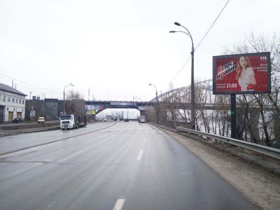 Фото рекламної площини за адресою Днепровская набережная ул., (200 м. до моста "Дарницкий", в сторону ст. м. "Осокорки")