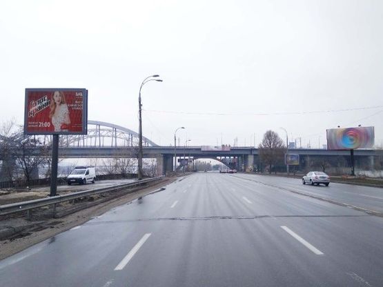 Фото рекламной плоскости по адресу Днепровская набережная ул., (150 м. до моста "Дарницкий", в сторону ст. м. "Левобережная") Фото рекламной плоскости по адресу Днепровская набережная ул., (150 м. до моста "Дарницкий", в сторону ст. м. "Левобережная")