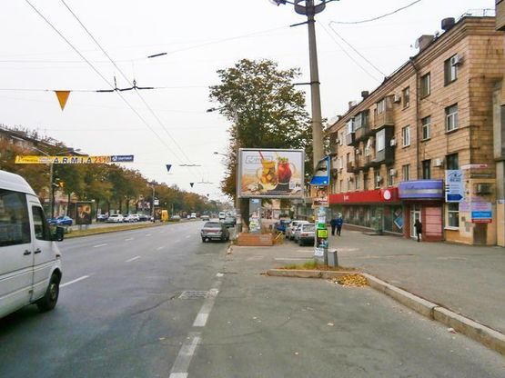 Фото рекламной плоскости по адресу Соборный пр.,168 ЦЕНТРАЛЬНАЯ ЗОНА. Сервисный центр" Vodafone" Фото рекламной плоскости по адресу Соборный пр.,168 ЦЕНТРАЛЬНАЯ ЗОНА. Сервисный центр" Vodafone"