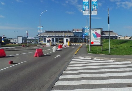 Фото рекламної площини за адресою Аэропорт "Киев" Фото рекламної площини за адресою Аэропорт "Киев"