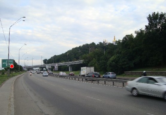 Фото рекламної площини за адресою Набережное шоссе