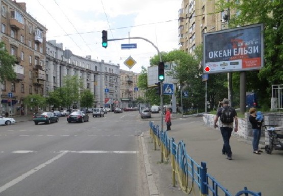 Фото рекламної площини за адресою Саксаганского ул. - Тарасовская ул.