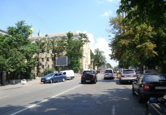 Фото рекламной плоскости по адресу Бульварно-Кудрявская ул., 22 (бывшая Воровского ул.)