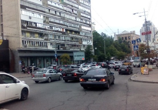 Фото рекламної площини за адресою Большая Васильковская ул., 94