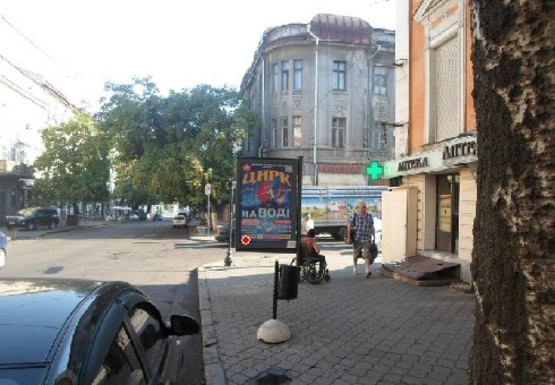 Фото рекламной плоскости по адресу Екатерининская ул., 7 Фото рекламной плоскости по адресу Екатерининская ул., 7