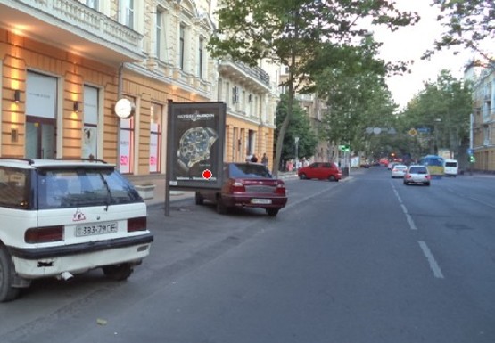 Фото рекламної площини за адресою Ришельевская ул., 17