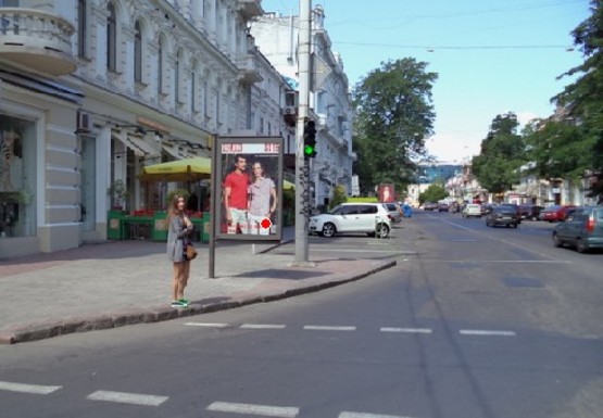 Фото рекламной плоскости по адресу Греческая ул., 21 -  Ришельевская ул.