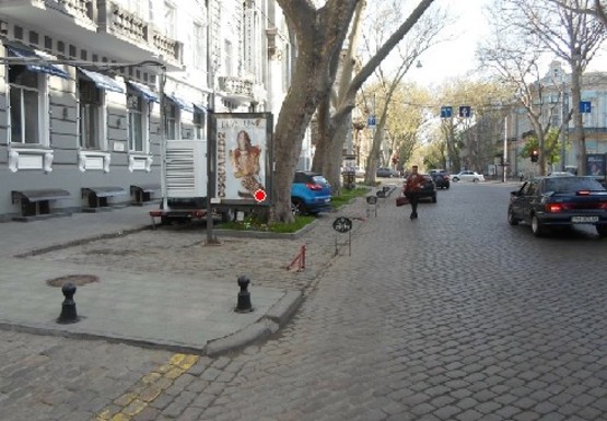 Фото рекламної площини за адресою Пушкинская ул., 12