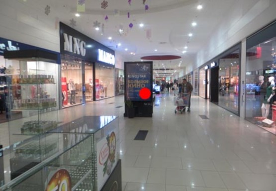 Фото рекламной плоскости по адресу ТЦ "Ривьера", холл №3 А2 Фото рекламной плоскости по адресу ТЦ "Ривьера", холл №3 А2