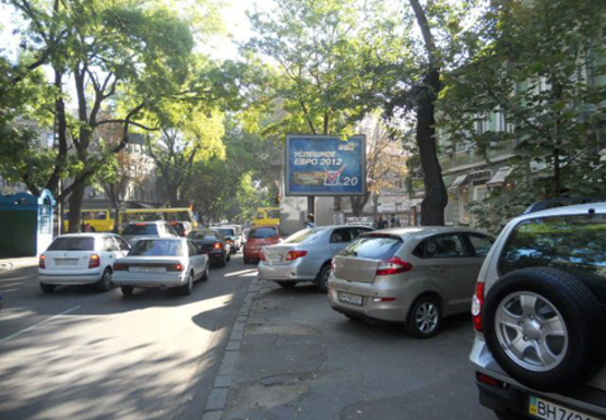 Фото рекламной плоскости по адресу Троицкая , 39 Екатерининская ул. А4