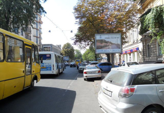Фото рекламной плоскости по адресу Жуковского ул., 32