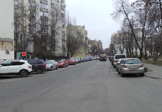 Фото рекламної площини за адресою Олеся Гончара ул., 52