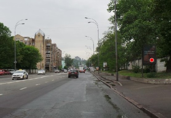 Фото рекламной плоскости по адресу Набережно-Луговая ул., 6