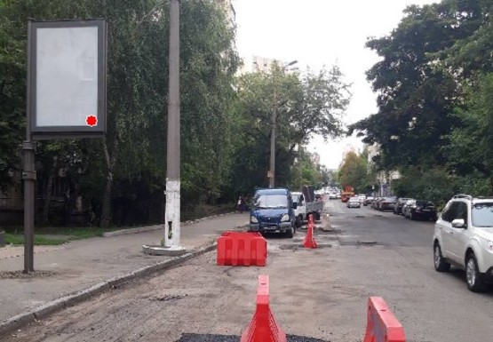 Фото рекламной плоскости по адресу Олеся Гончара ул., 65