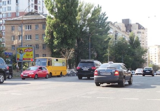 Фото рекламної площини за адресою Соломенская ул., 17 (напротив) Фото рекламної площини за адресою Соломенская ул., 17 (напротив)