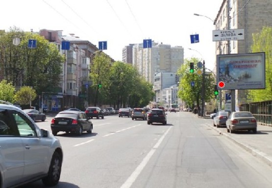 Фото рекламної площини за адресою Антоновича ул., 54  (Горького ул.) Фото рекламної площини за адресою Антоновича ул., 54  (Горького ул.)