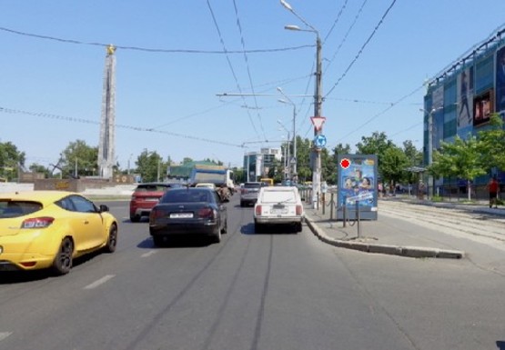 Фото рекламной плоскости по адресу 10-го Апреля пл. - Академическая ул., 28 ТРК "Сады победы" Фото рекламной плоскости по адресу 10-го Апреля пл. - Академическая ул., 28 ТРК "Сады победы"