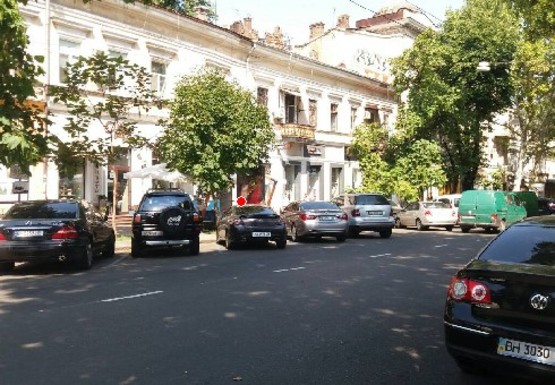 Фото рекламної площини за адресою Екатерининская ул., 20