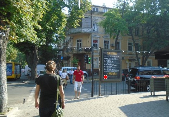 Фото рекламной плоскости по адресу Жуковского ул., 30 - Екатерининская ул.