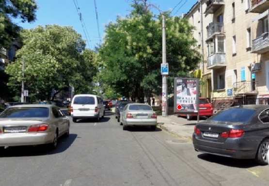 Фото рекламної площини за адресою Успенская ул., 34