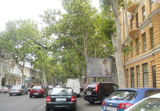 Фото рекламної площини за адресою Ришельевская ул., 26