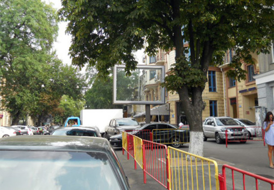 Фото рекламної площини за адресою Жуковского ул., 33 - Покровский пер. Фото рекламної площини за адресою Жуковского ул., 33 - Покровский пер.