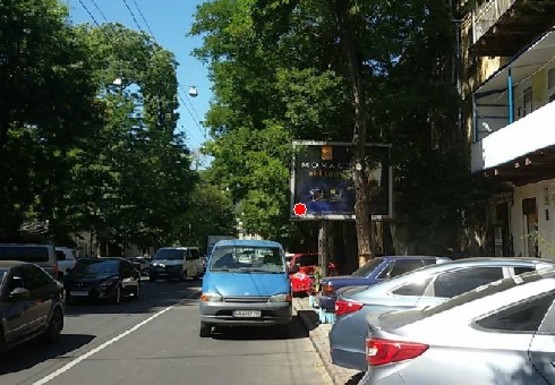 Фото рекламної площини за адресою Троицкая ул., 52