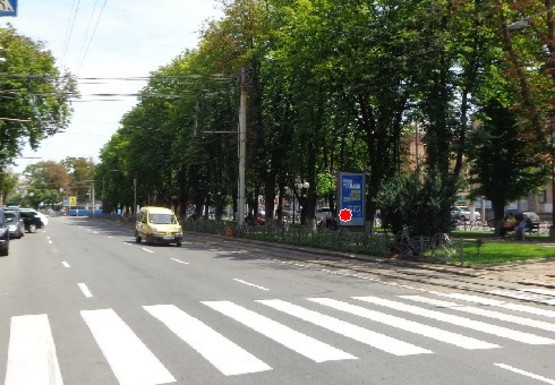 Фото рекламної площини за адресою Пирогова ул. [№7] (сквер)