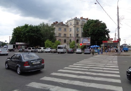 Фото рекламной плоскости по адресу Коцюбинского ул. - Замостянская ул. Фото рекламной плоскости по адресу Коцюбинского ул. - Замостянская ул.