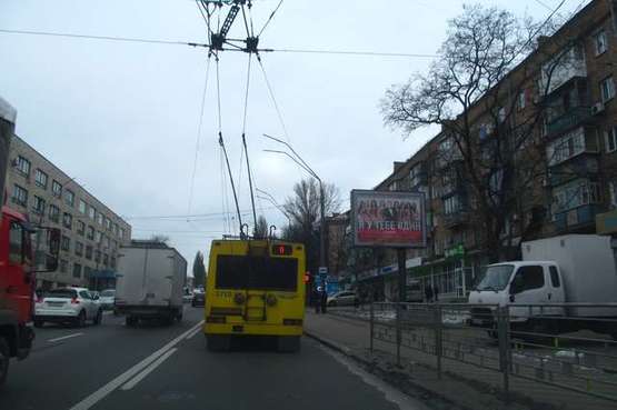 Фото рекламної площини за адресою Теліги Олени вул., 11