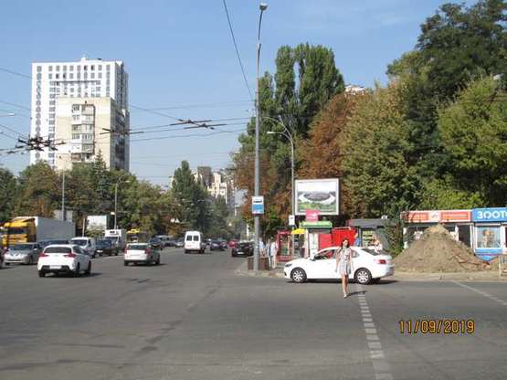 Фото рекламної площини за адресою Солом`янська вул., 21