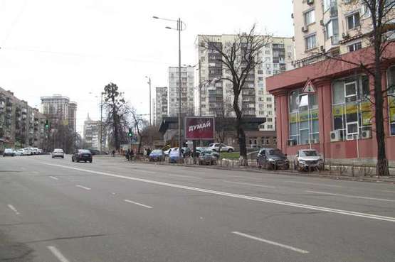 Фото рекламної площини за адресою Василя Липковського вул., 18