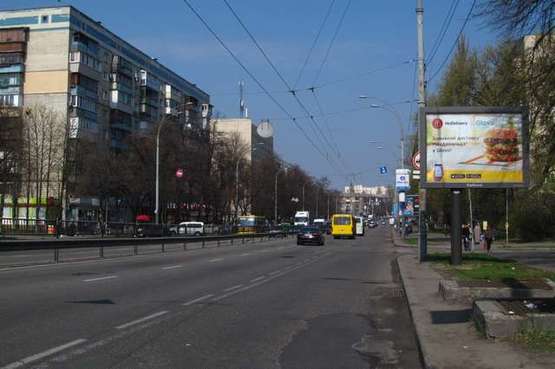 Фото рекламної площини за адресою Чоколівський бульв., 14