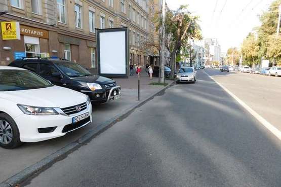 Фото рекламной плоскости по адресу Жилянська вул., 31 Фото рекламной плоскости по адресу Жилянська вул., 31