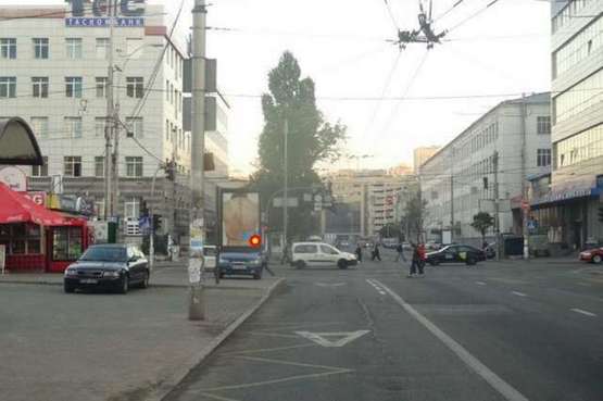 Фото рекламной плоскости по адресу Жилянська вул., 126 А, напроти Фото рекламной плоскости по адресу Жилянська вул., 126 А, напроти