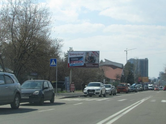 Фото рекламної площини за адресою Андрея Малышко ул., напротив д.15/1