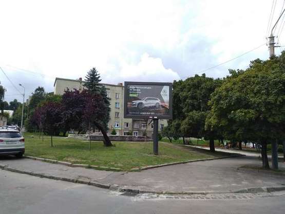 Фото рекламної площини за адресою Євгена Петрушевича пл. Фото рекламної площини за адресою Євгена Петрушевича пл.