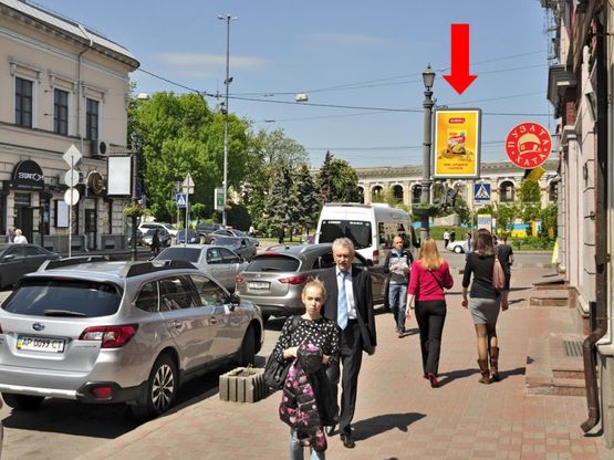 Фото рекламной плоскости по адресу Сагайдачного ул., 24, в сторону Контрактовая пл. (№2)