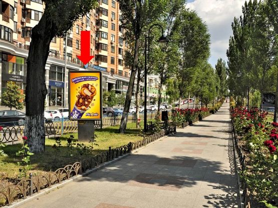 Фото рекламной плоскости по адресу Украинки бул., 7-Б, (бульвар)