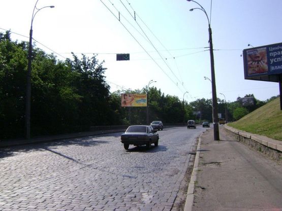 Фото рекламной плоскости по адресу Подольский спуск Фото рекламной плоскости по адресу Подольский спуск