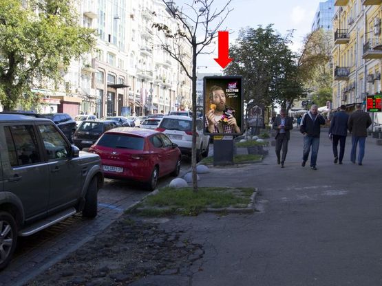 Фото рекламной плоскости по адресу Хмельницкого ул., 29, напротив Mc'Donald's, в сторону Владимирская ул. Фото рекламной плоскости по адресу Хмельницкого ул., 29, напротив Mc'Donald's, в сторону Владимирская ул.