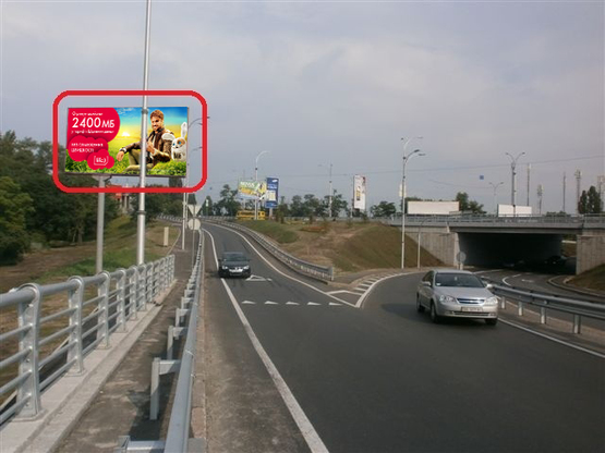 Фото рекламной плоскости по адресу Набережное шоссе, съезд с моста им. Патона Фото рекламной плоскости по адресу Набережное шоссе, съезд с моста им. Патона