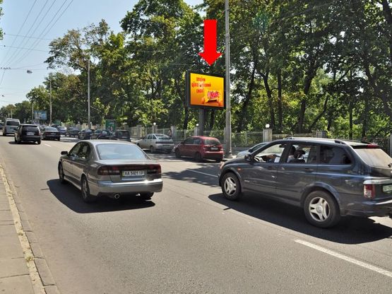 Фото рекламной плоскости по адресу Шевченко бул., 32, напротив, в сторону Крещатик ул. Фото рекламной плоскости по адресу Шевченко бул., 32, напротив, в сторону Крещатик ул.